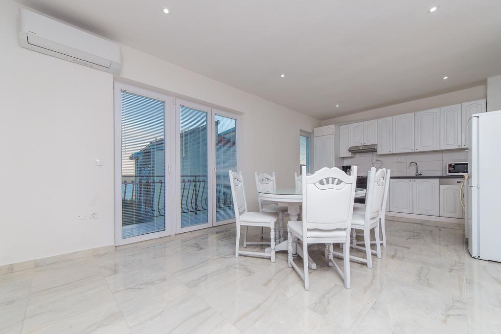 Apartment Drazena Trogir Luaran gambar