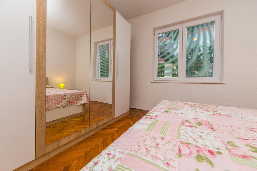 Apartment Drazena Trogir Luaran gambar